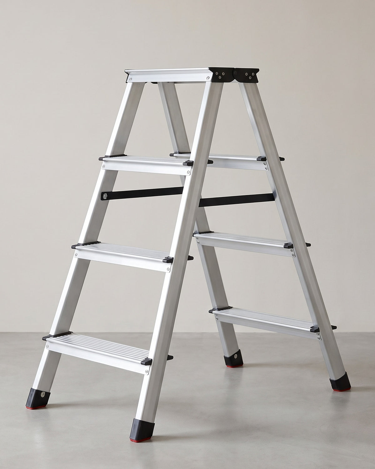 Aluminium Huishoudtrap – Dubbelzijdig & Inklapbaar – Antislip Treden – Tot 150 kg – 2, 3 of 4 Treden