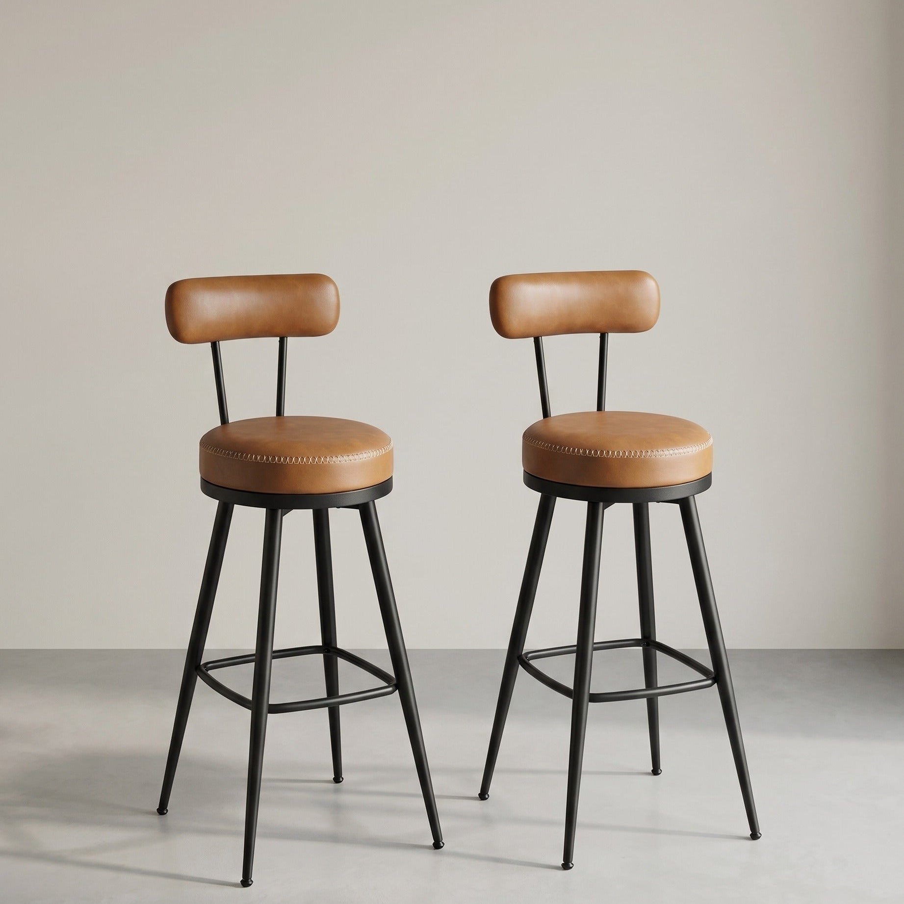 Set van 2 Barkrukken - 360° Draaibaar - Kunstleer - Industrieel Design