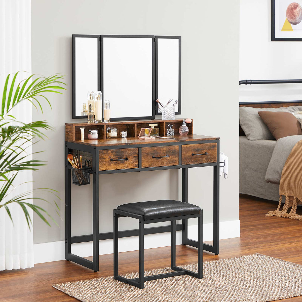 Kaptafel met Krukje en Driedelige Klapspiegel – 3 Lades & Open Vakken – Industrieel – 90 cm