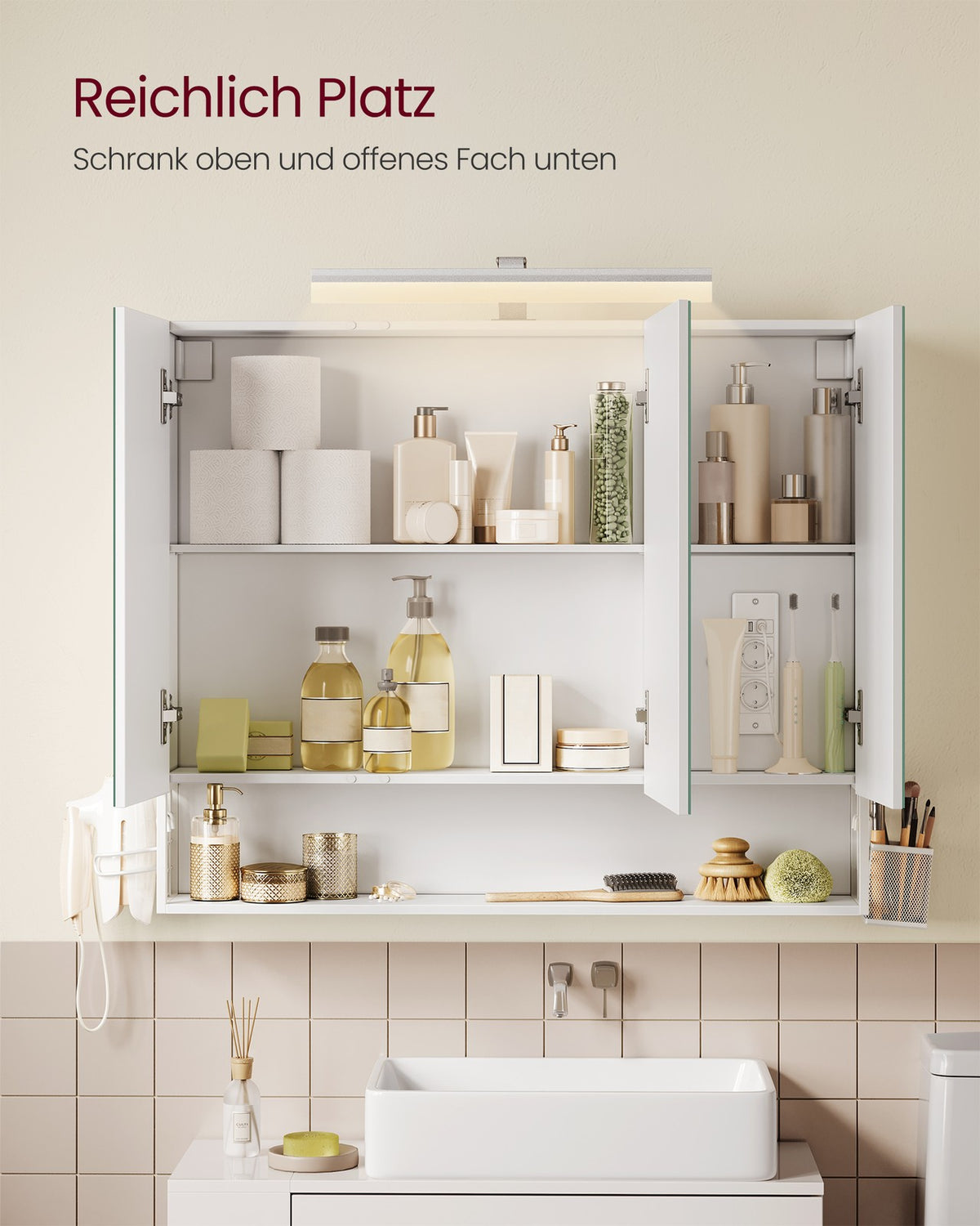 Spiegelkast met LED-Verlichting en Stopcontacten – 3 Spiegeldeuren – Föhnhouder & Opbergmandje