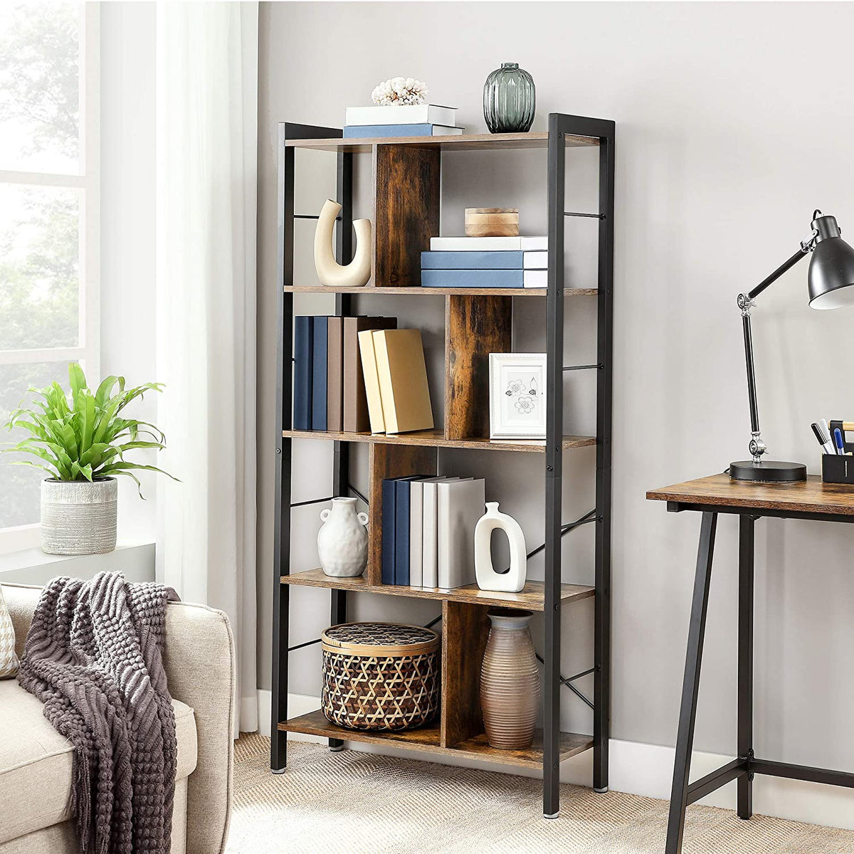 Industriële Boekenkast met 4 Niveaus – Stalen Frame – Verstelbare Voetjes – 74 x 30 x 154,5 cm