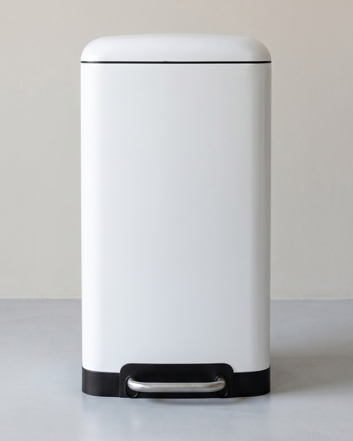 Pedaalemmer 30 Liter – Prullenbak met Softclose-deksel – Uitneembare Binnenemmer – 34 x 25 x 61,5 cm