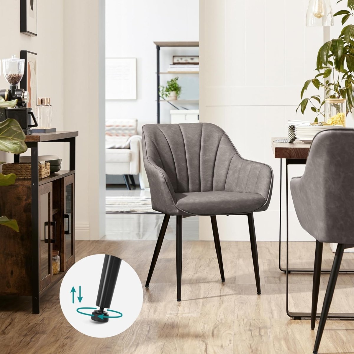 Comfortabele eetkamerstoel met armleuning - Modern design - De Vries Meubels