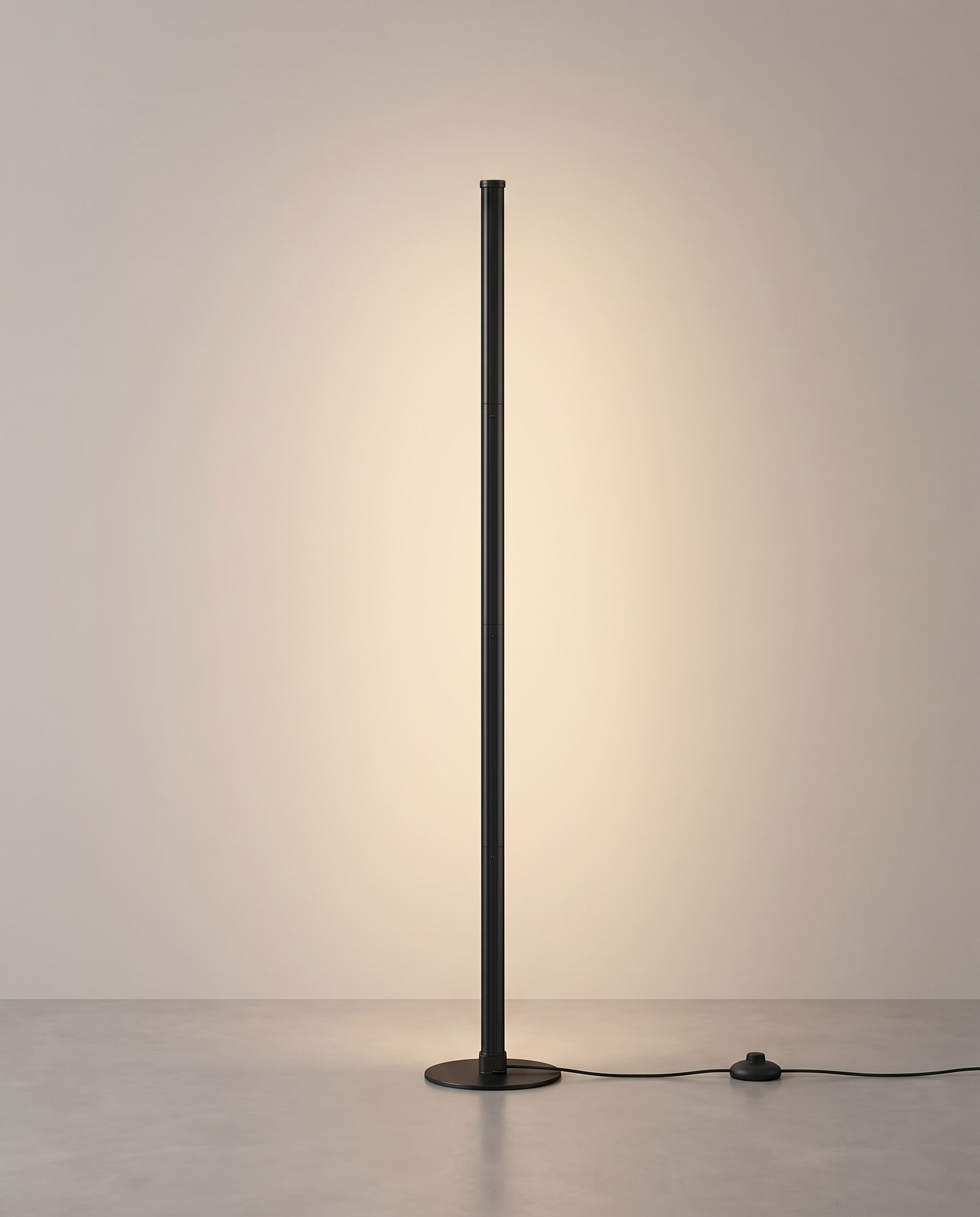 LED vloerlamp matzwart met warm indirect licht