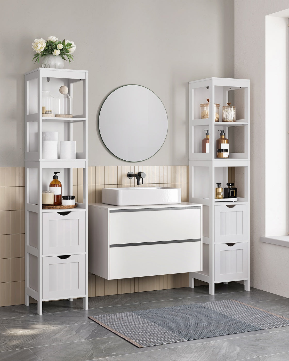 Smalle Hoge Badkamerkast in Landelijke Stijl – 3 Open Vakken & 2 Lades – 30 x 30 x 141,5 cm