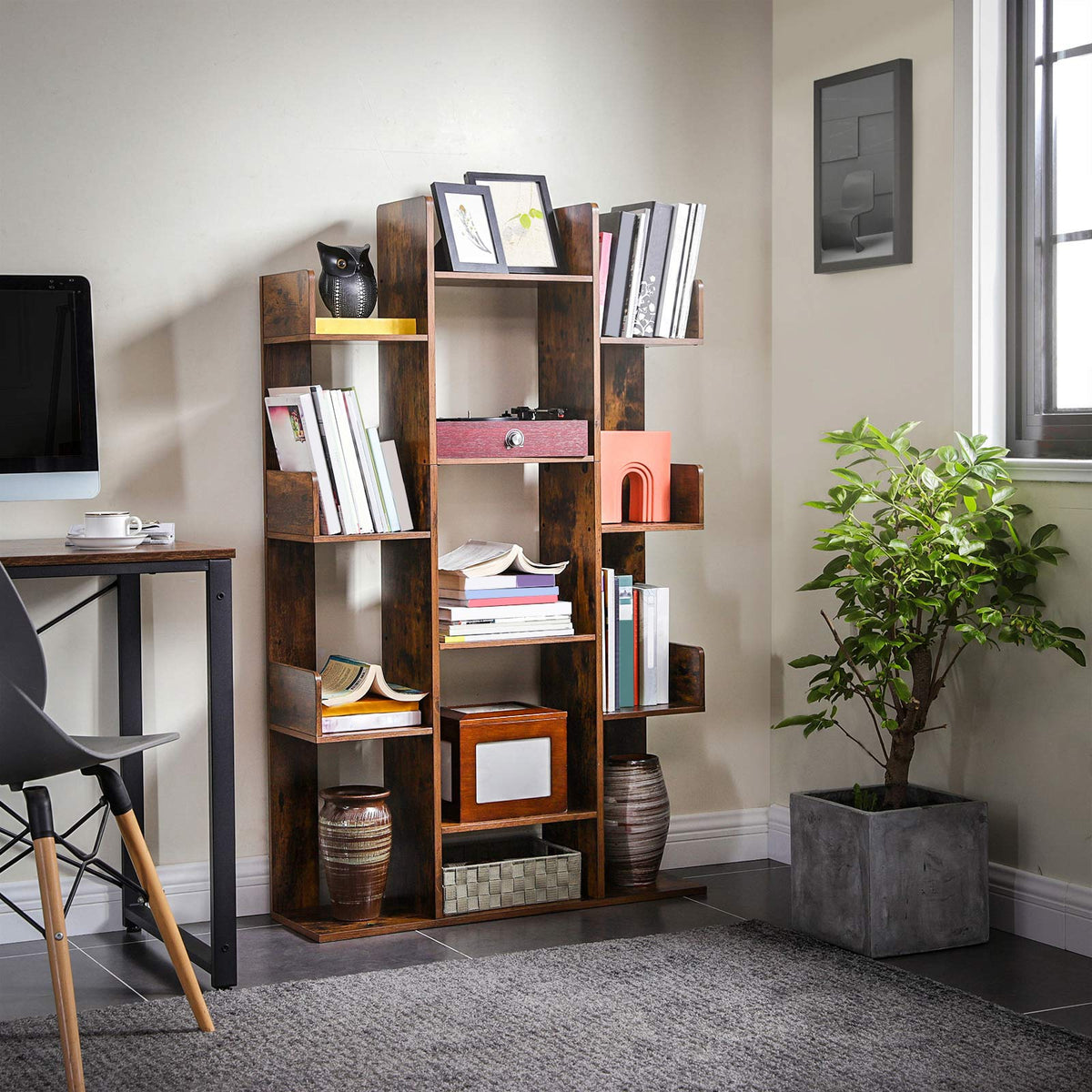 Boekenkast in Boomvorm – 13 Open Vakken – Afgeronde Hoeken – Vintage Bruin – 86 x 25 x 140 cm