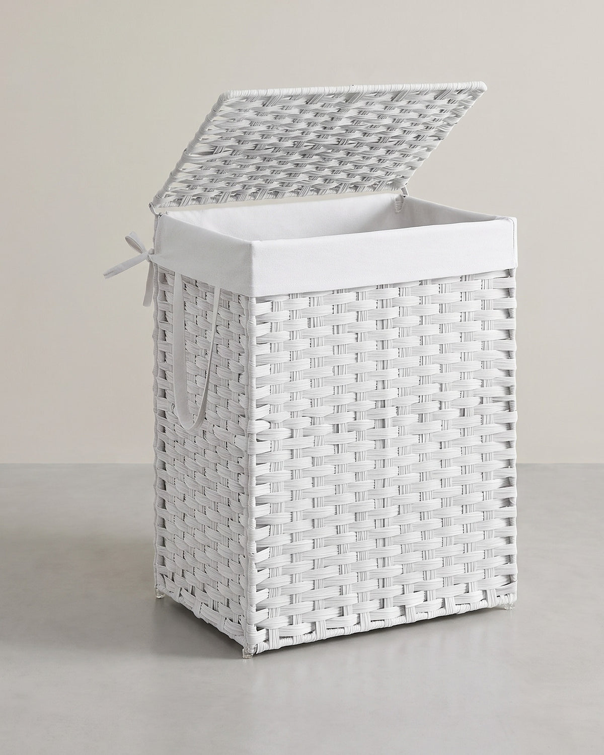Wasmand van Handgevlochten Kunststof Rotan – Met Deksel en Uitneembare Waszak – 90 of 160 Liter