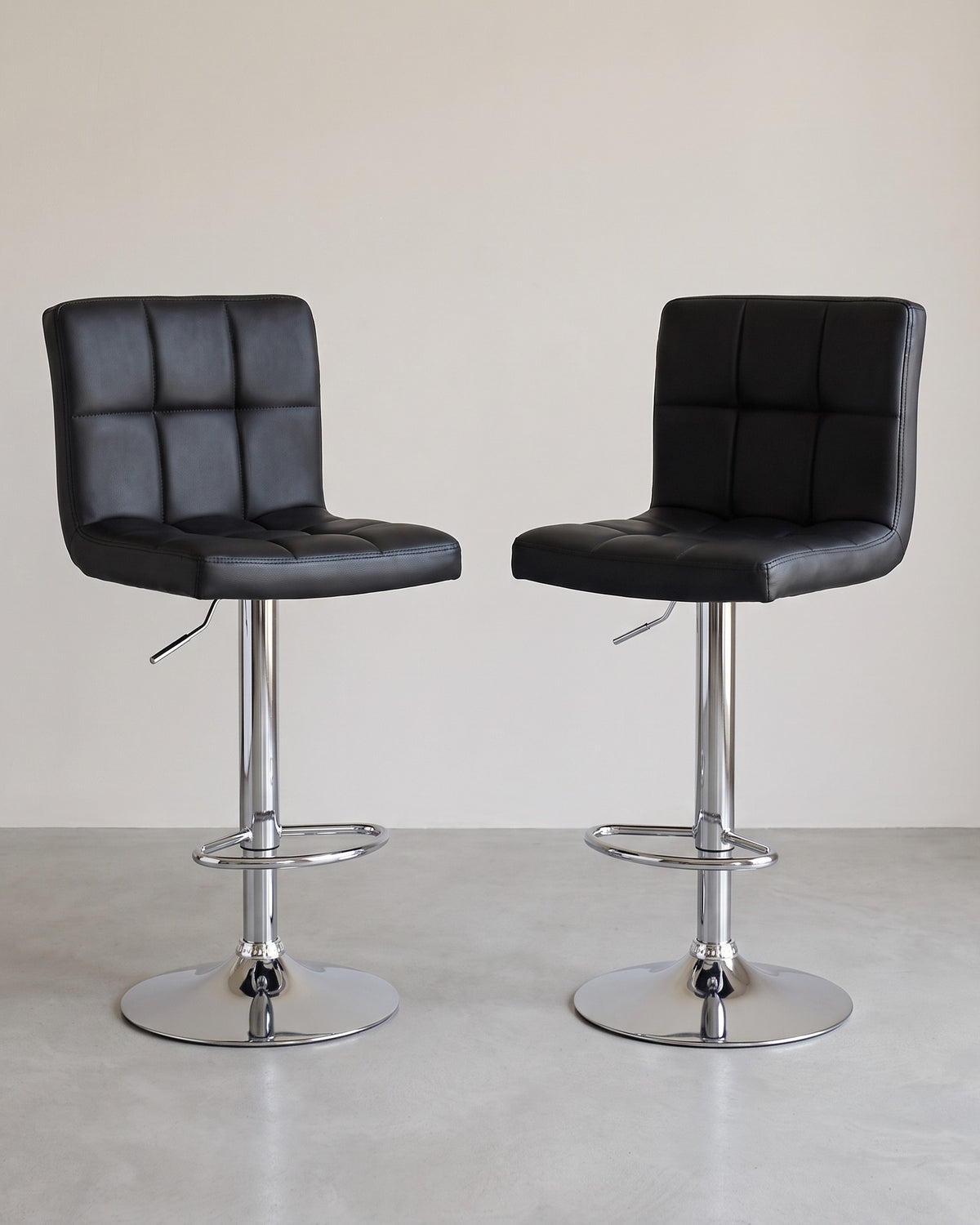 Barkrukken Set van 2 – Kunstleer – In Hoogte Verstelbaar 62,5-82,5 cm – Met Rugleuning en Voetsteun