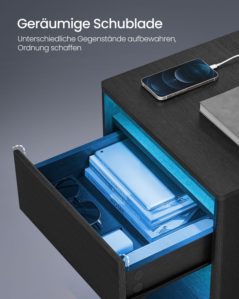 Moderne Nachtkast met LED - Verlichting en Stopcontacten - USB - aansluiting - De Vries Meubels