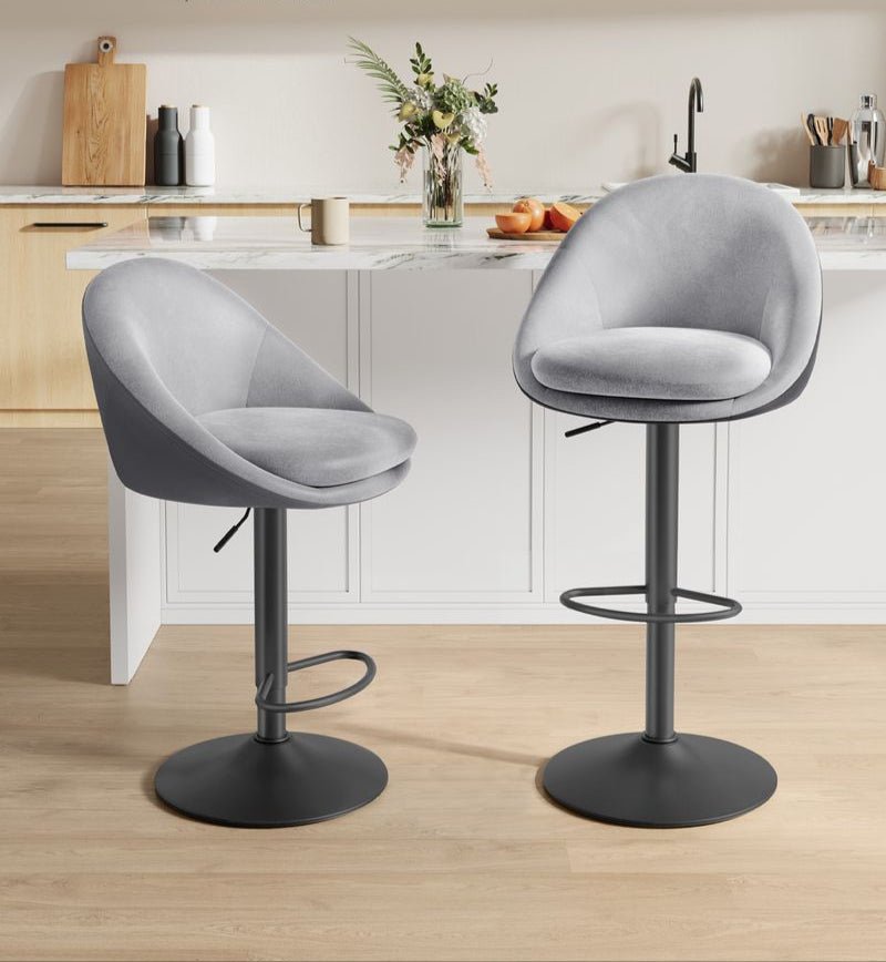 Set van 2 Luxe Barstoelen - Bouclé - Fluweel - Verstelbaar - De Vries Meubels